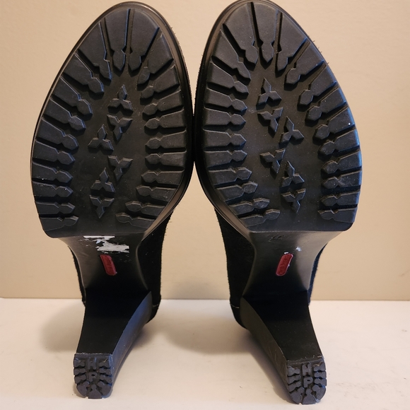 Hush Puppies Suede Loafer Heels - Picture 7 of 9